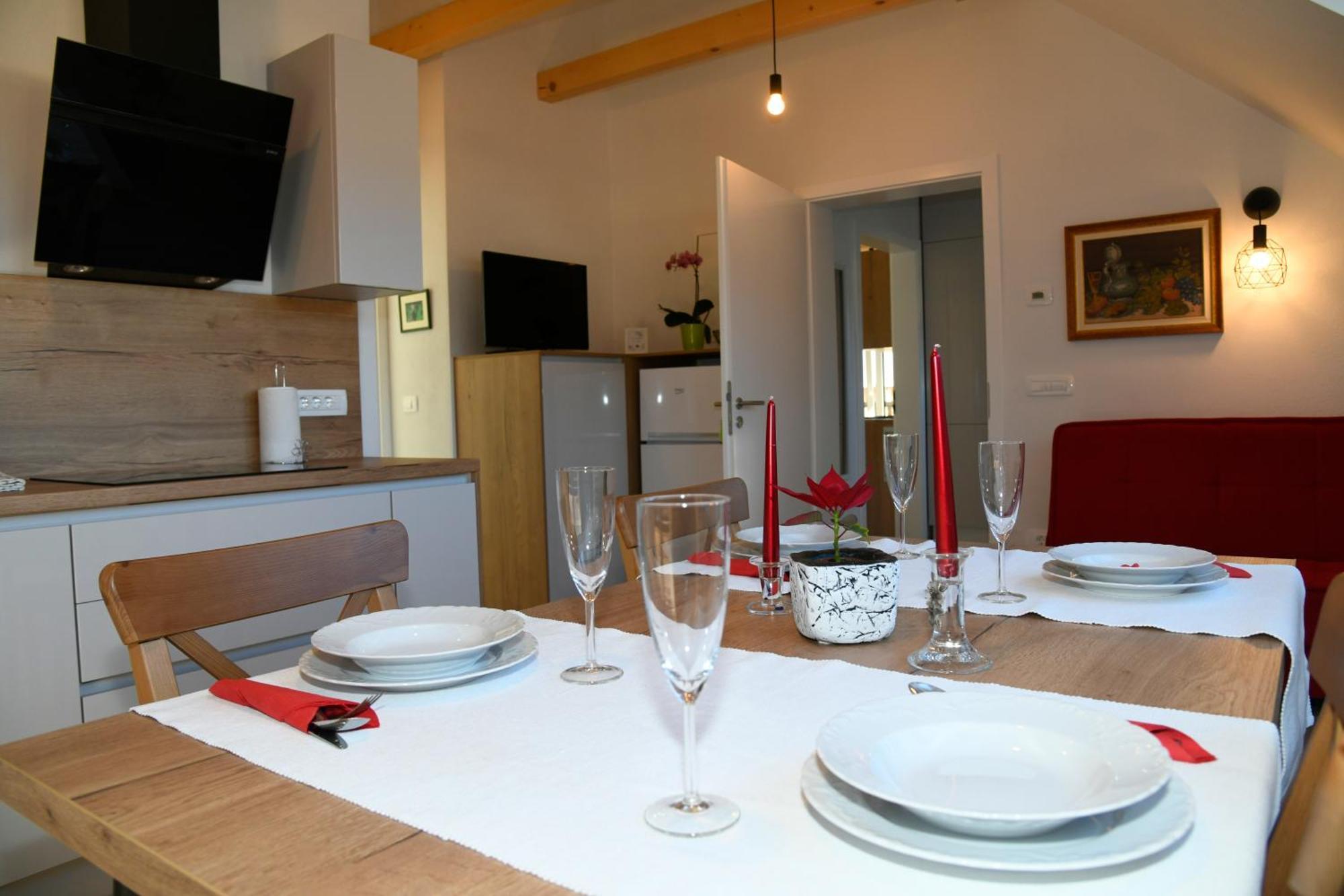 בוהין Apartments Ajda מראה חיצוני תמונה